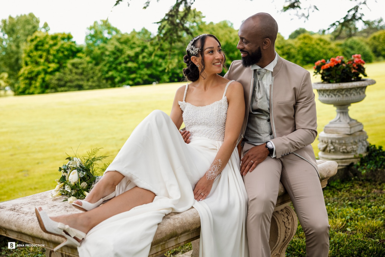 Le chaleureux mariage traditionnel de Shéhérazade et Ronis en ce mois de mai à Mazières-en-Gâtine (79310) au Alexandra Palace